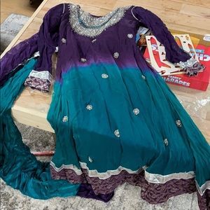 Beautiful pakistani suit